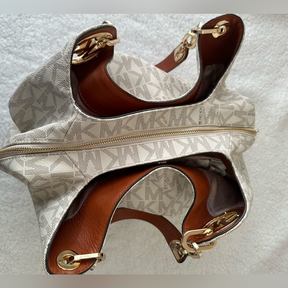 Michael Kors large Fulton Signature shoulder bag - Picture 14 of 16